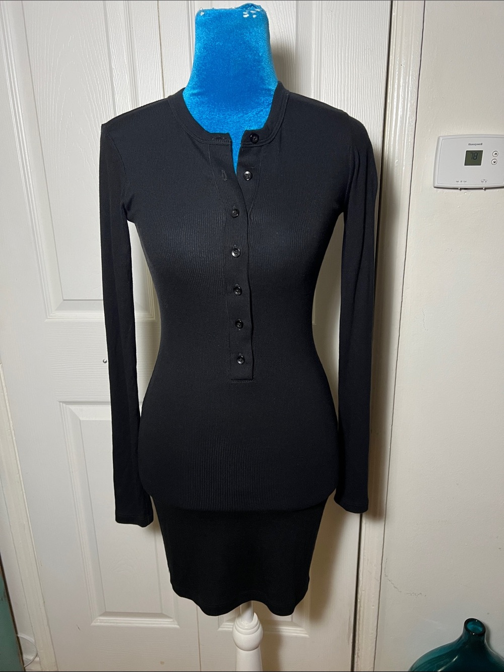 NWOT CLYQUE The Label Annie Black Bidi Dress Stretchy Women’s Small - Picture 3 of 9